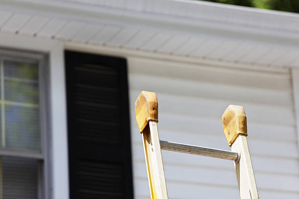 Siding Removal and Disposal in Caryville, TN